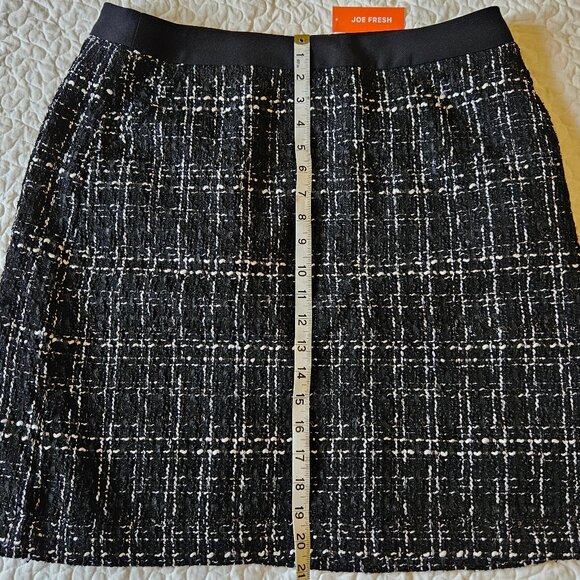 JOE Fresh Tweed Skirt - Picture 7 of 8